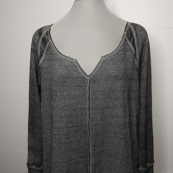 ROXY Waffle Knit Thermal Top Size M - Picture 3 of 13